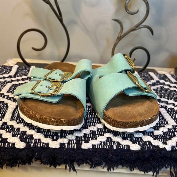 Bio Gold Sandals turquoise slip on, size 7.5 - Picture 3 of 8